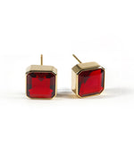 Load image into Gallery viewer, Stud Earring - GLASS GARNET
