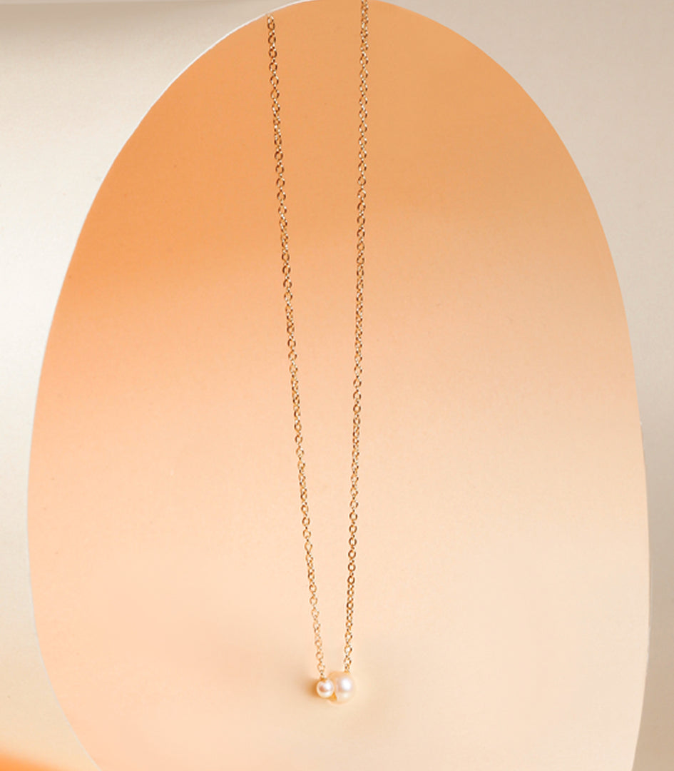 Duo Pearl Glow Necklace