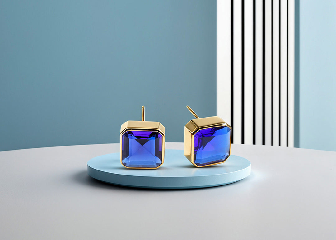 Bold Box Studs in Blue Sapphire