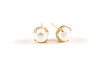 Load image into Gallery viewer, Bold Shine Pearl Stud Earrings
