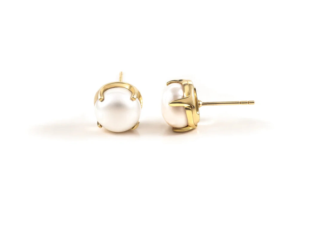 Bold Shine Pearl Stud Earrings